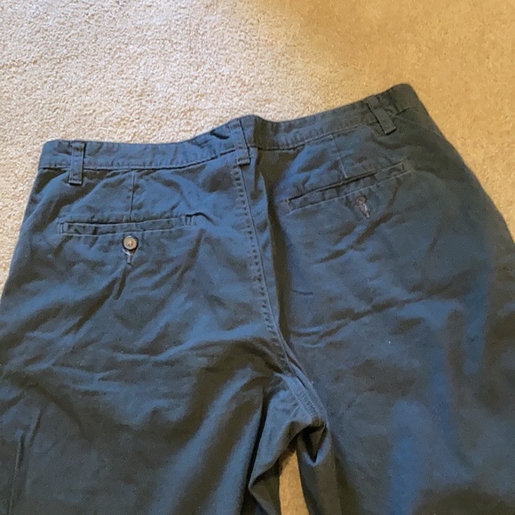 Men’s shorts - Picture 3 of 3